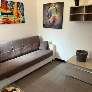 Low-cost Fillak Appartement